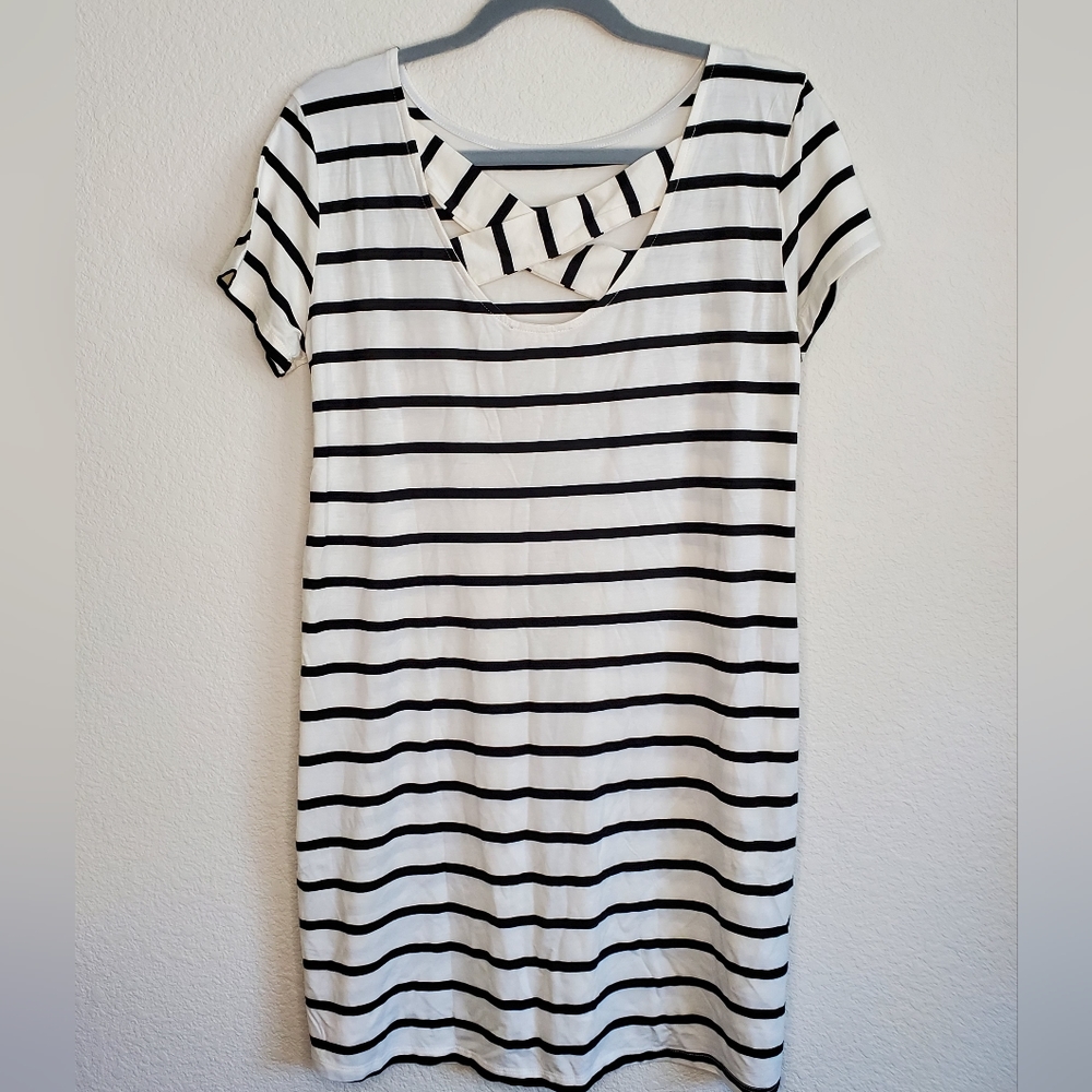 Yelete Striped Dress - Picture 3 of 9